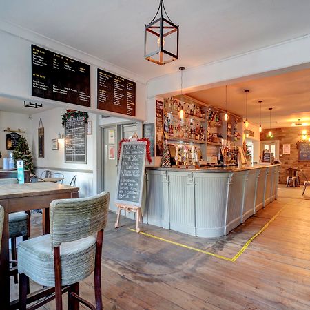 George & Dragon Inn Chichester Ngoại thất bức ảnh