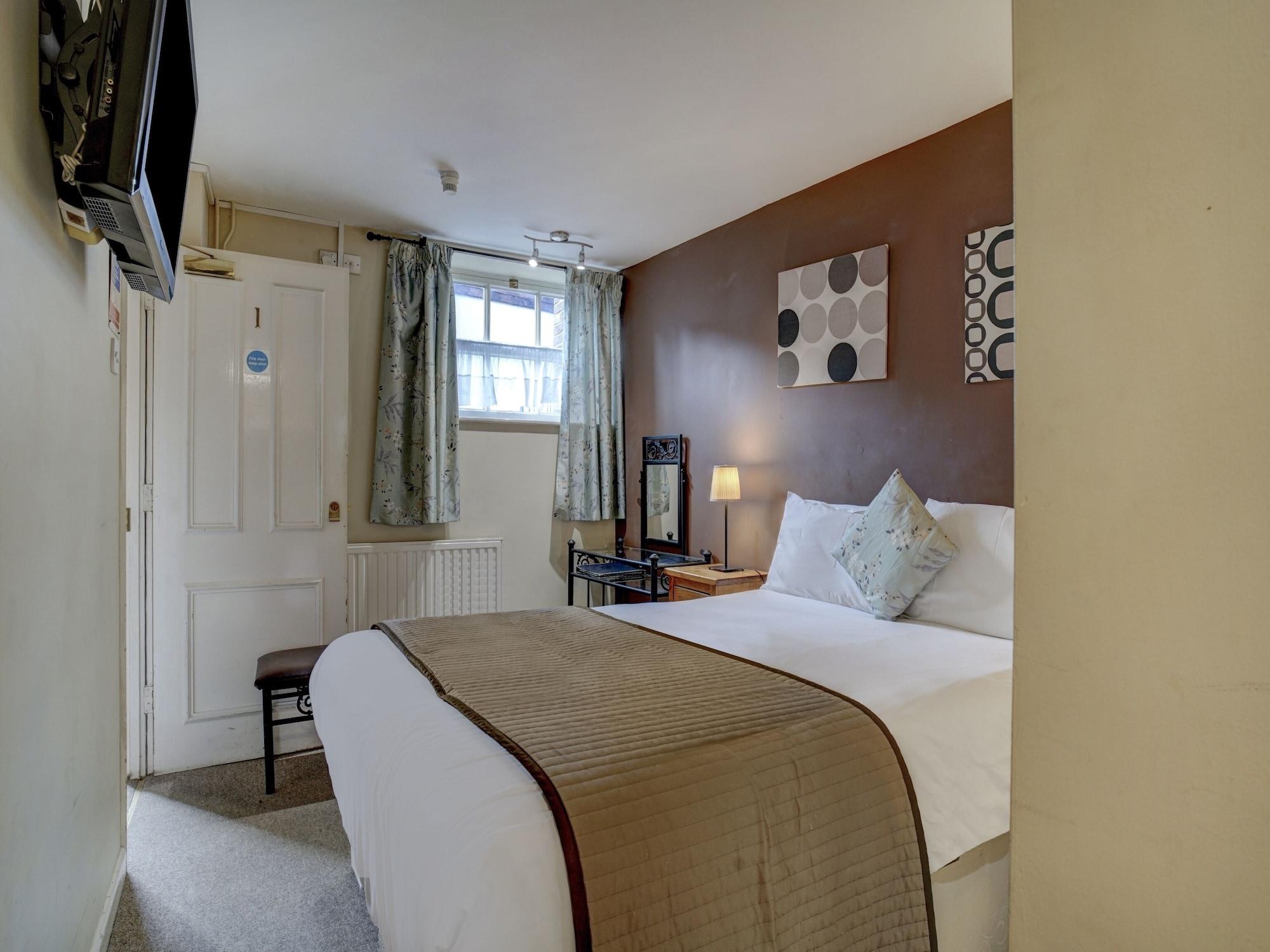 George & Dragon Inn Chichester Ngoại thất bức ảnh